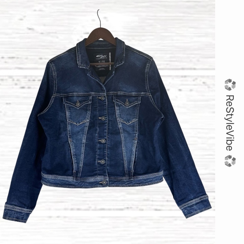 SILVER JEAN CO Women’s Size XL Denim Jacket Coat Trucker Style Stretch Soft